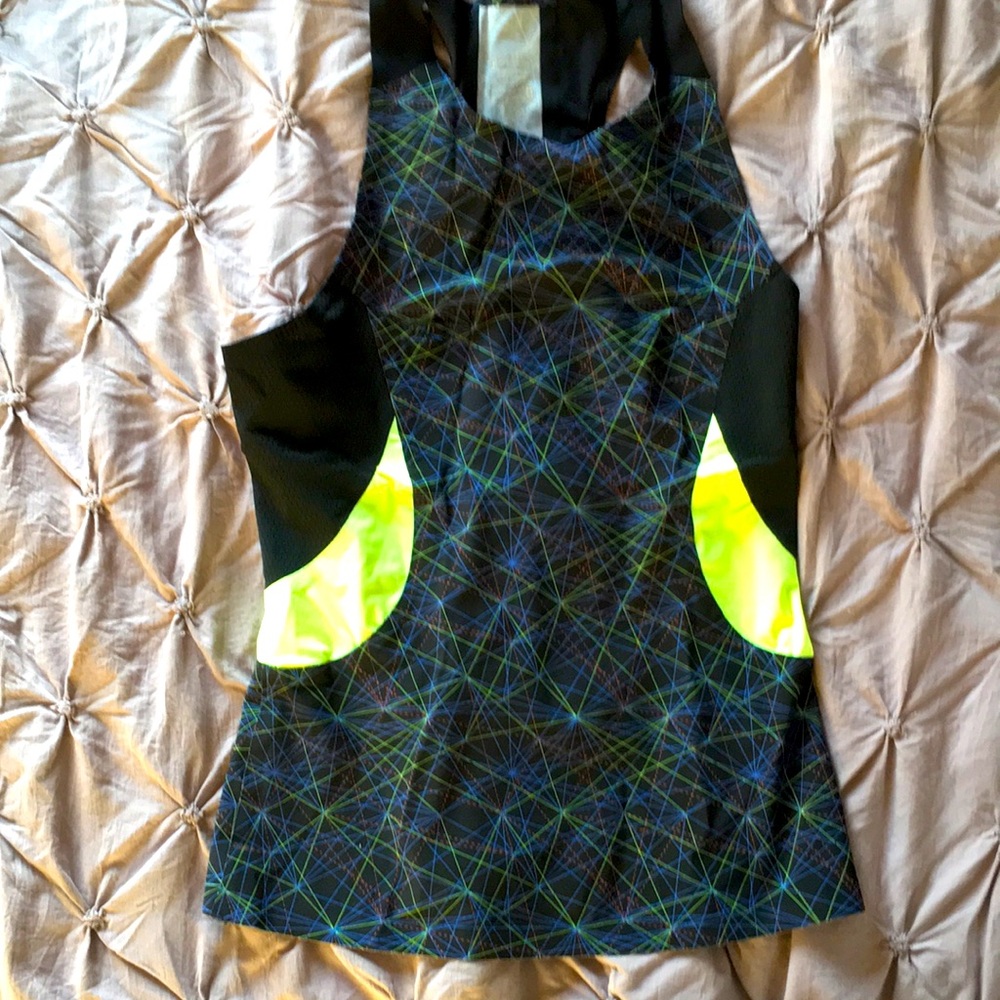 Sweaty Betty XS laser print workout tank